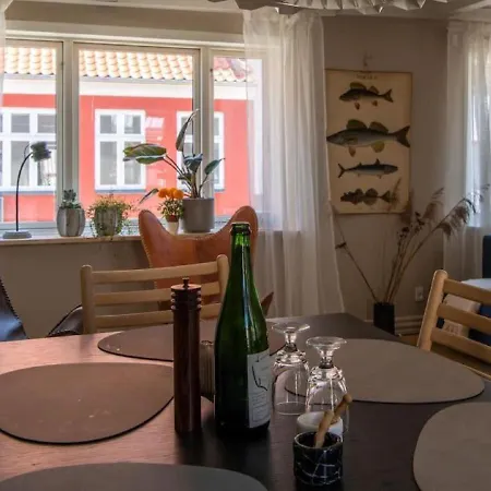 Ferienhaus Nyrenoveret Charmerende Byhus