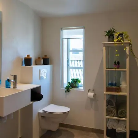 Ferienhaus Nyrenoveret Charmerende Byhus *
